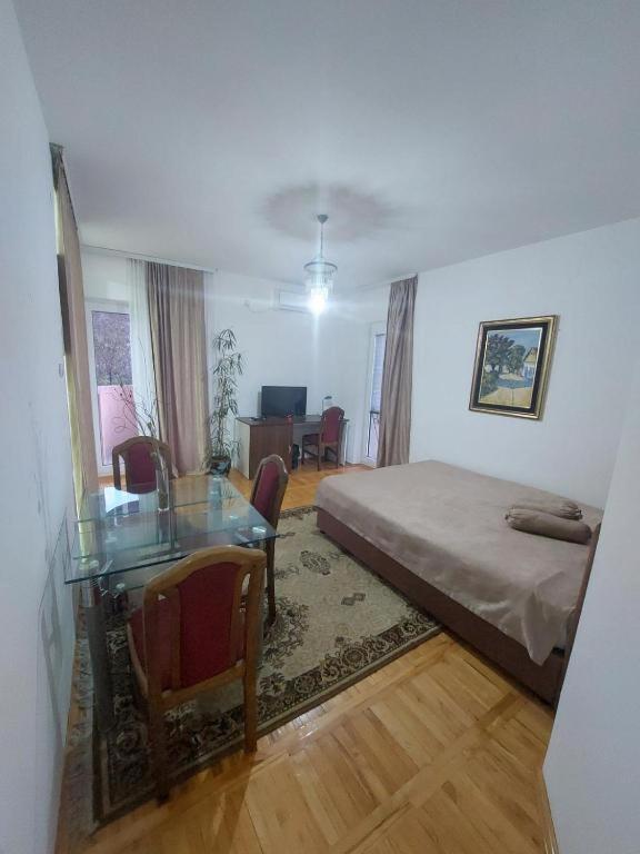 Ni Garni Hotel Panorama Lux מראה חיצוני תמונה